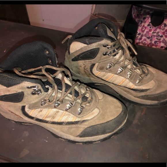 Hiking Boots - Picture 2 of 7